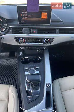 Седан Audi A4 2017 в 