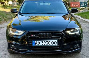 Audi A4 2014