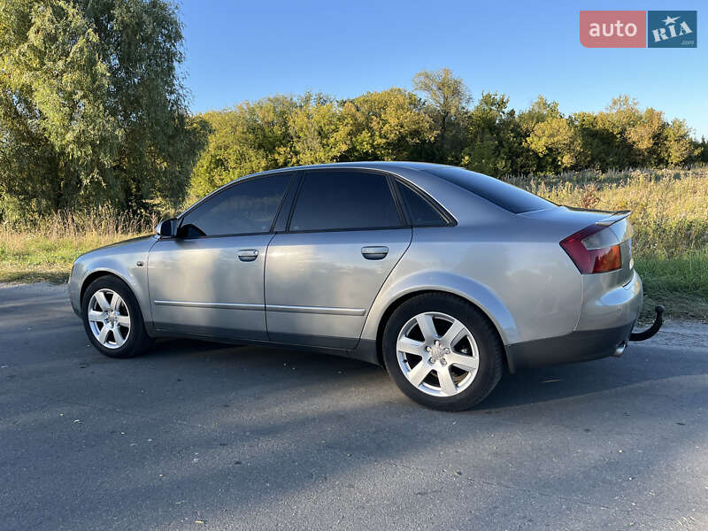 Седан Audi A4 2003 в Киеве