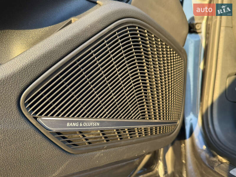 Седан Audi A4 2020 в Киеве фото 23 Седан Audi A4 2020 в Киеве