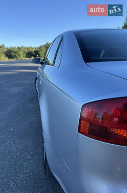 Седан Audi A4 2006 в 