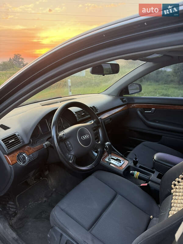 Седан Audi A4 2004 в Львове фото 12 Седан Audi A4 2004 в Львове