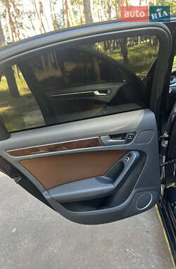 Седан Audi A4 2014 в 