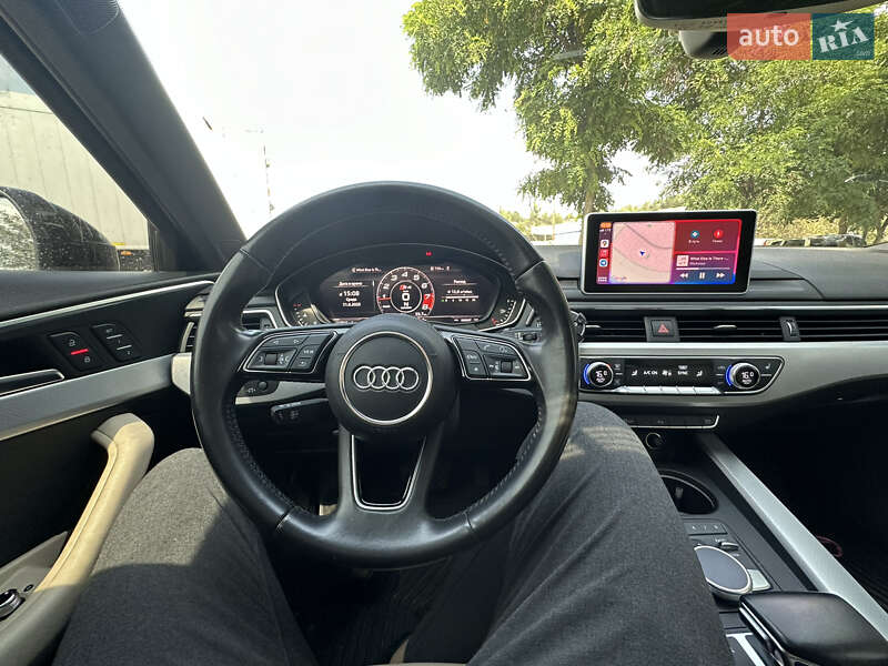 Седан Audi A4 2016 в Горишних Плавнях