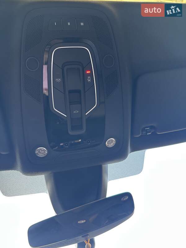 Седан Audi A4 2017 в Львове фото 14 Седан Audi A4 2017 в Львове