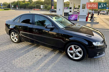 Седан Audi A4 2010 в 