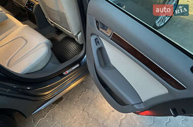 Седан Audi A4 2012 в 