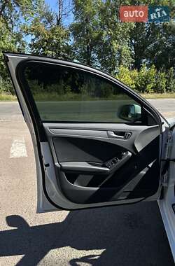 Седан Audi A4 2014 в 