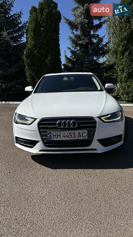 Седан Audi A4 2014 в Бершади