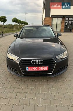 Седан Audi A4 2019 в Ковелі
