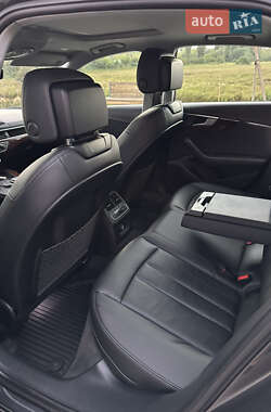 Седан Audi A4 2019 в 