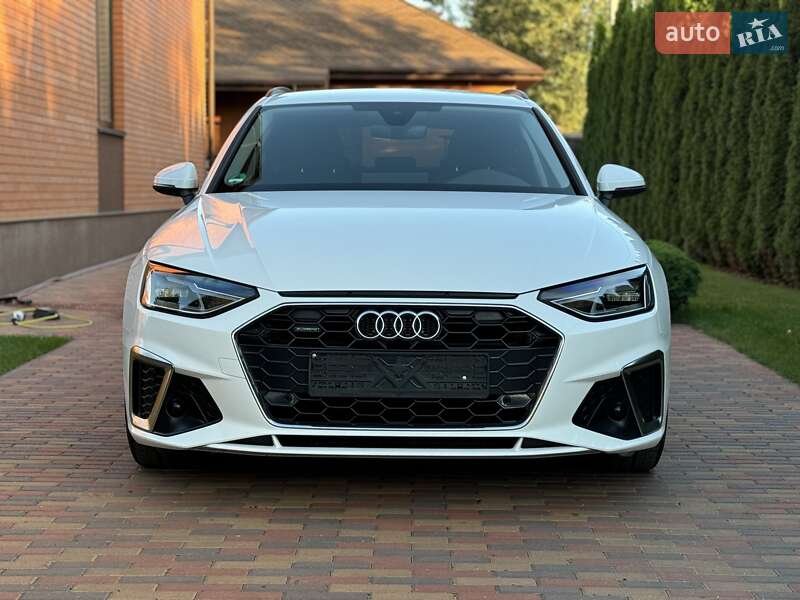 Универсал Audi A4 2020 в Киеве