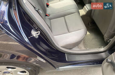 Седан Audi A4 2001 в 