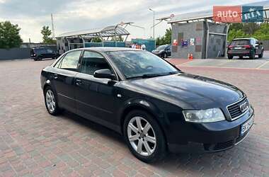 Седан Audi A4 2004 в 