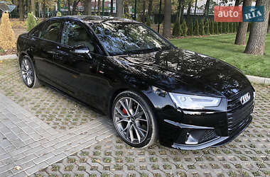 Audi A4 2019