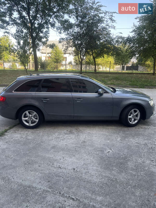 Универсал Audi A4 2014 в Ивано-Франковске