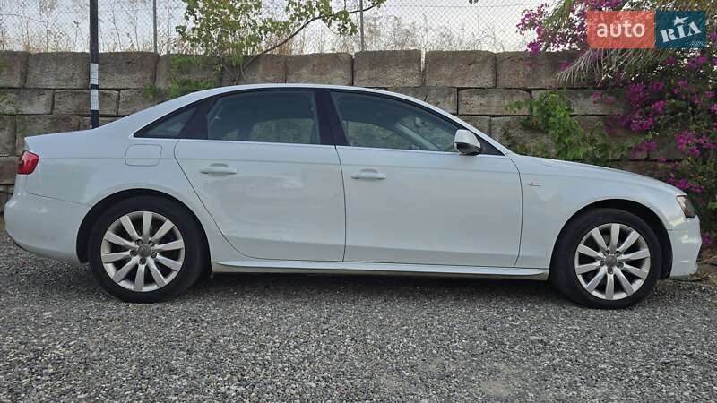 Audi A4 2014