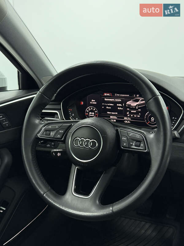 Седан Audi A4 2018 в Одессе