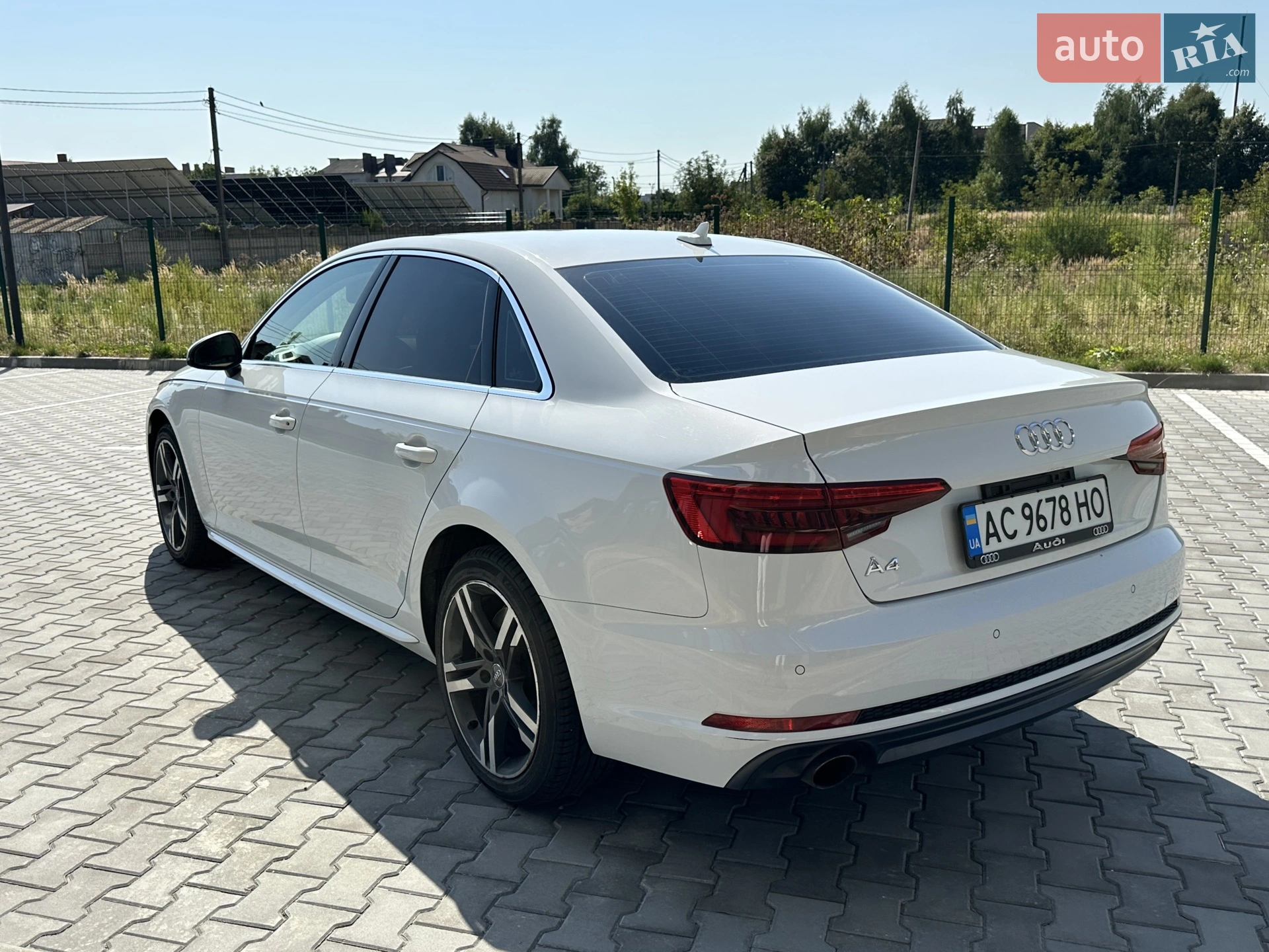2016 Audi A4 - мініатюра 5