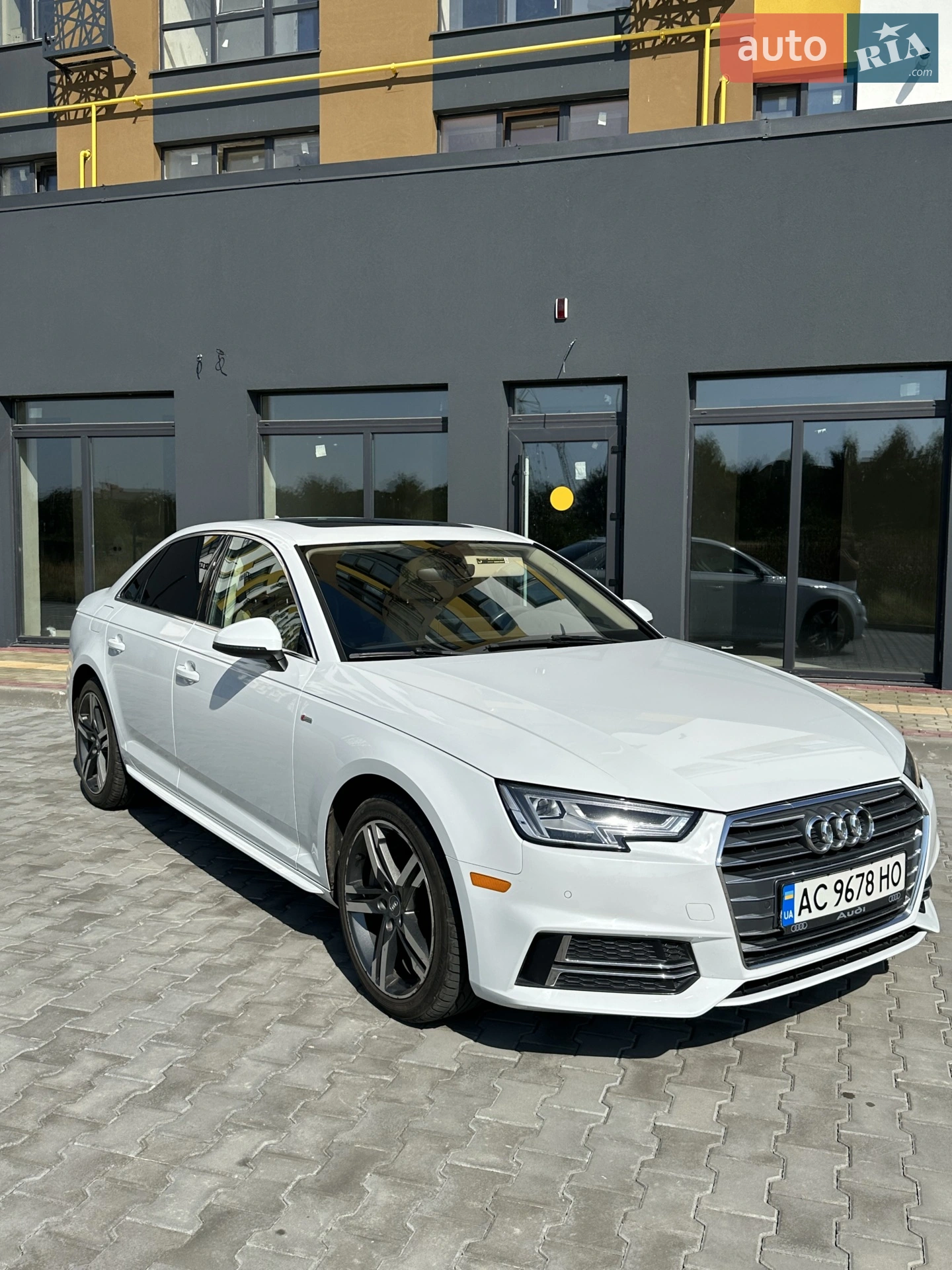 2016 Audi A4 - мініатюра 16