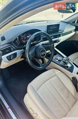 Седан Audi A4 2018 в  фото 4 Седан Audi A4 2018 в