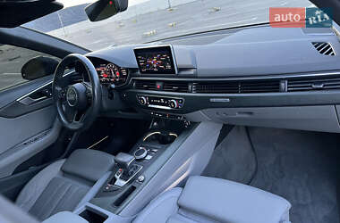 Седан Audi A4 2018 в 