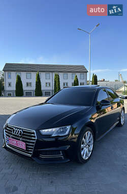 Седан Audi A4 2018 в 