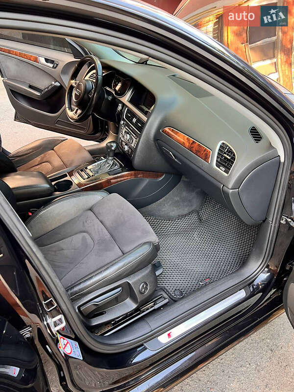 Седан Audi A4 2013 в Миколаєві