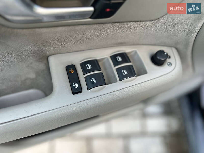 Универсал Audi A4 2004 в Каменец-Подольском