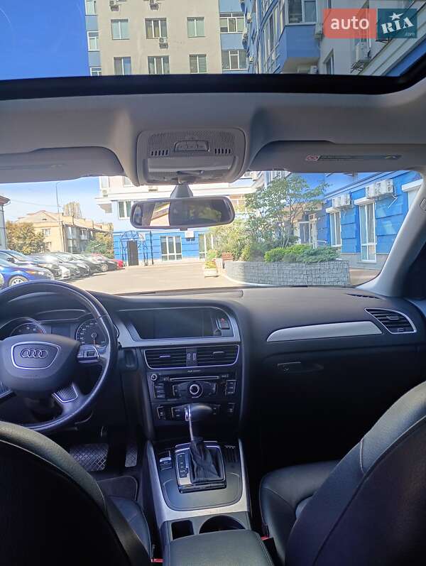 Седан Audi A4 2013 в Києві