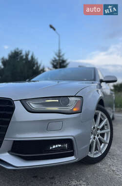 Седан Audi A4 2015 в 