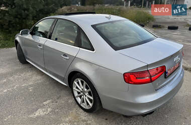 Седан Audi A4 2015 в 