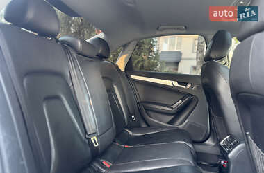 Седан Audi A4 2014 в 
