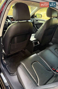 Седан Audi A4 2011 в 