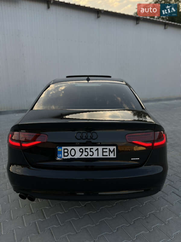 Седан Audi A4 2012 в Тернополі