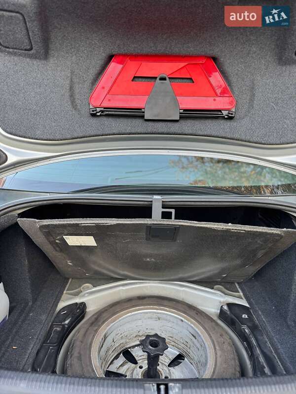 Седан Audi A4 2006 в Киеве фото 10 Седан Audi A4 2006 в Киеве