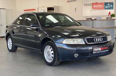 Седан Audi A4 1999 в Києві