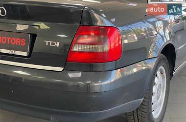 Седан Audi A4 1999 в 