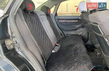 Седан Audi A4 1999 в 