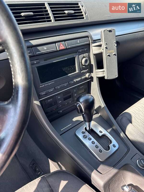 Седан Audi A4 2007 в Рівному