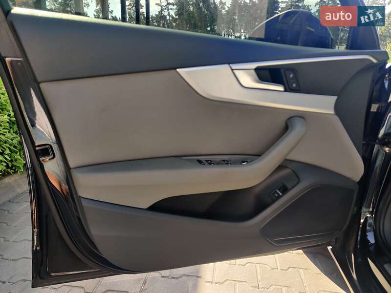 Седан Audi A4 2016 в Киеве фото 16 Седан Audi A4 2016 в Киеве