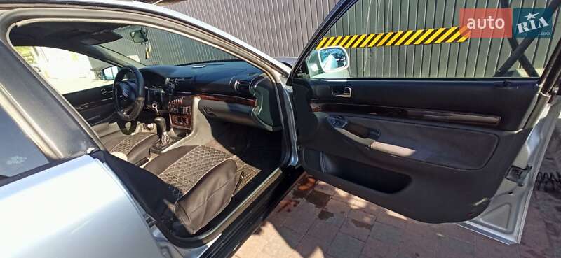 Універсал Audi A4 1998 в Городку