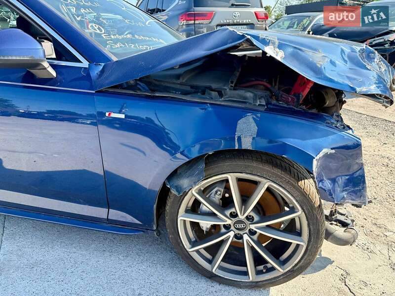 Седан Audi A4 2016 в Києві