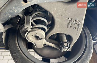 Седан Audi A4 2014 в Києві фото 42 Седан Audi A4 2014 в Києві
