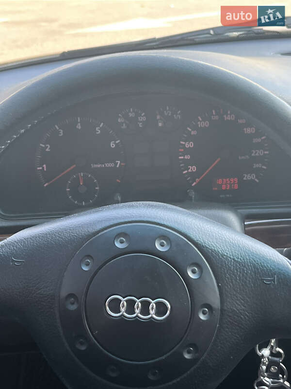 Седан Audi A4 1997 в Ямполе фото 6 Седан Audi A4 1997 в Ямполе