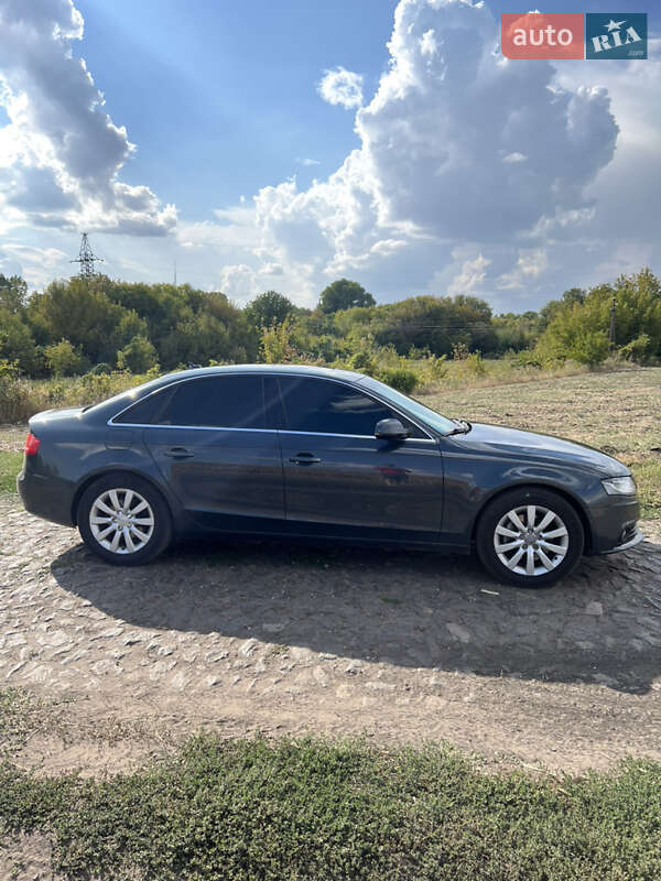 Седан Audi A4 2010 в Чернобае фото 6 Седан Audi A4 2010 в Чернобае