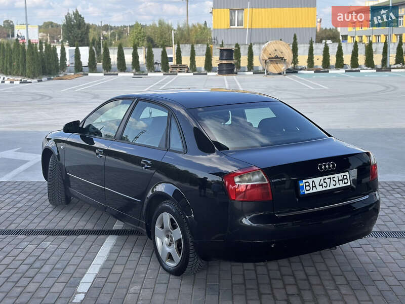 Седан Audi A4 2004 в Звягелі