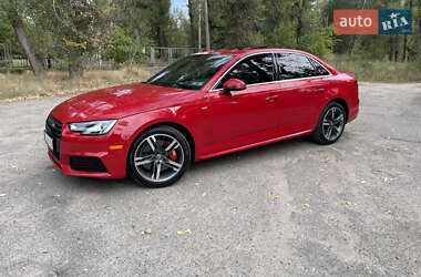 Седан Audi A4 2016 в Днепре