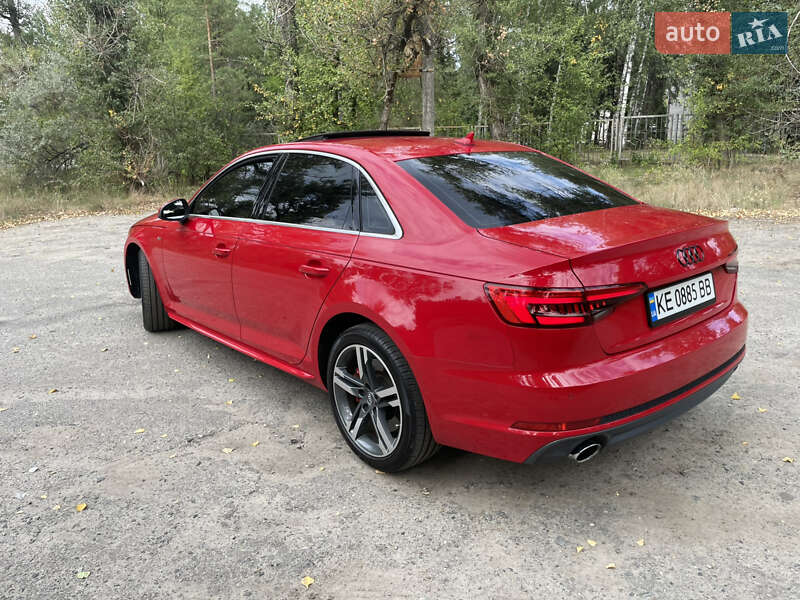 Седан Audi A4 2016 в Днепре