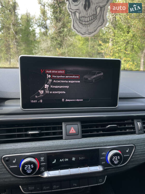 Седан Audi A4 2016 в Днепре
